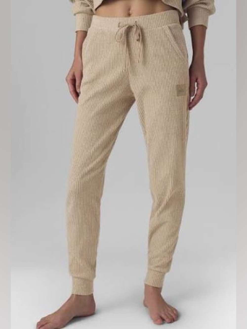 Alo Yoga - Muse Set ( Hoodie + Jogger ) in Gravel Heather - size S/XS - Picture 5 of 10